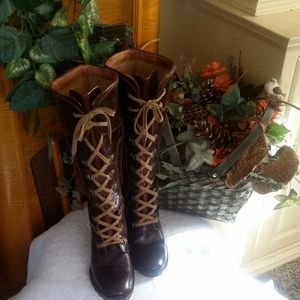 Born boots sz9